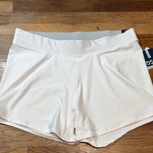 DSG core compression shorts.